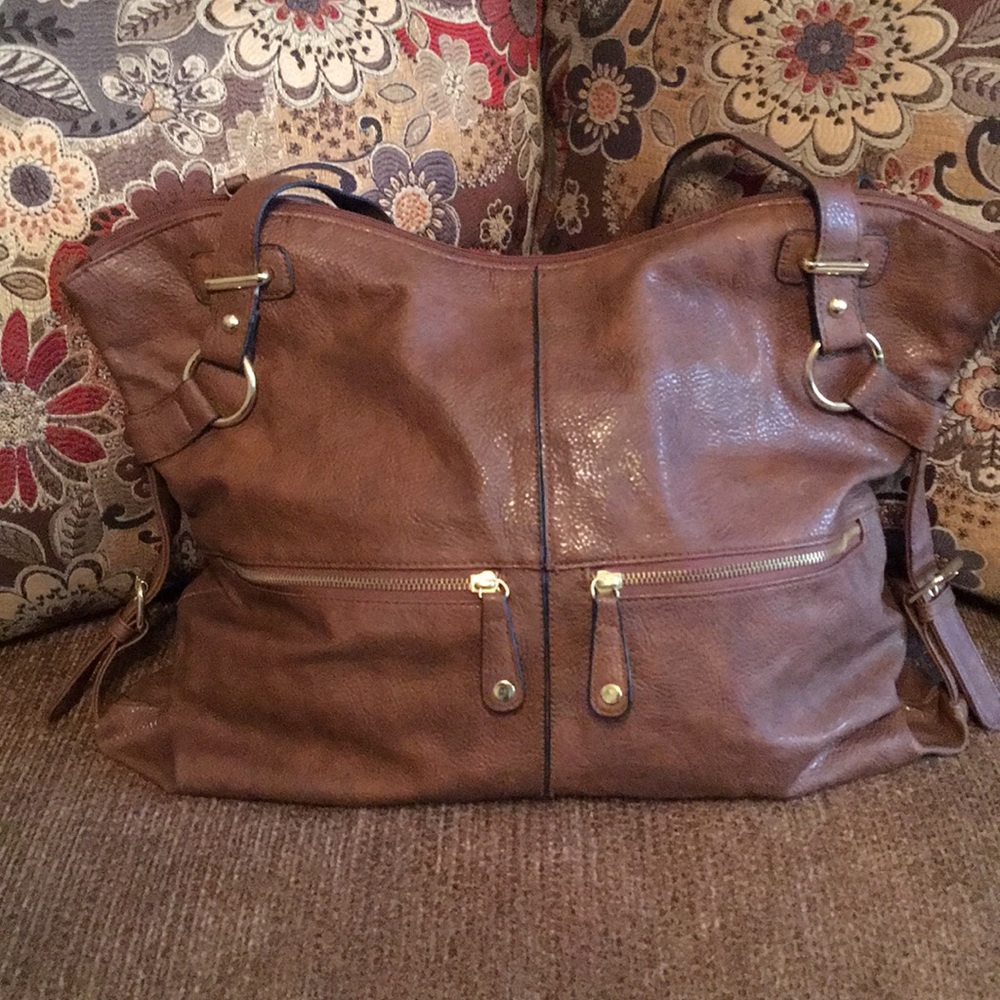 Tote Carryall